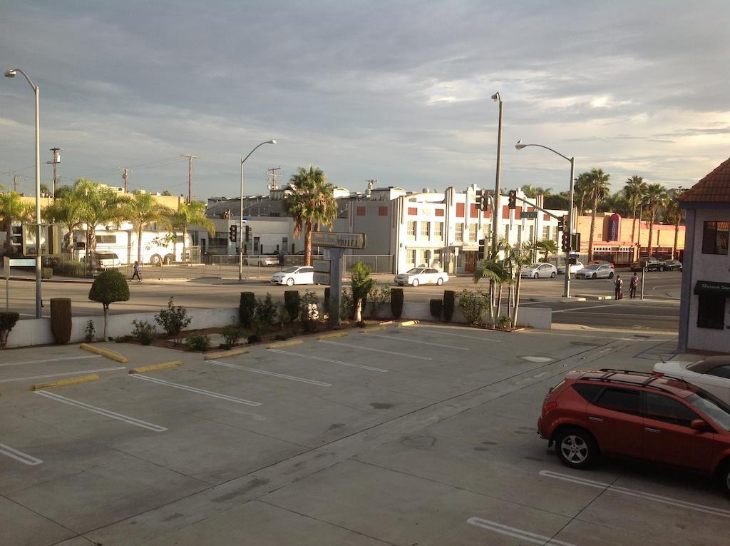 Beach Inn Long Beach Exterior photo